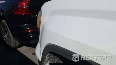 2015 GMC Sierra 1500 Crew Cab Medium Bed - zdjęcie 32 z 55 - miniatura