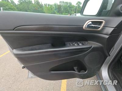 2017 Jeep Grand Cherokee Laredo - zdjęcie 9 z 35 - miniatura