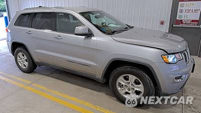 2017 Jeep Grand Cherokee Laredo - zdjęcie 3 z 35 - miniatura