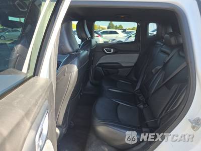 2023 Jeep Compass Latitude - zdjęcie 13 z 37 - miniatura