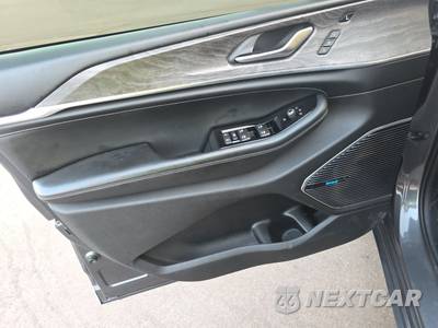 2021 Jeep Grand Cherokee L Overland - zdjęcie 9 z 28 - miniatura