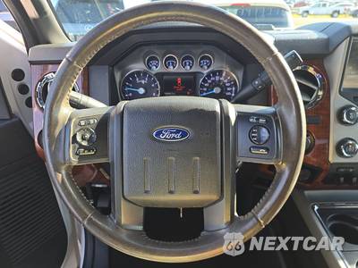 2016 Ford Super Duty F-250 King Ranch Crew Cab Medium Bed - zdjęcie 10 z 39 - miniatura