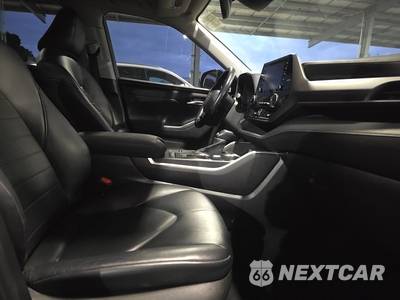 2021 Toyota Highlander Hybrid XLE - zdjęcie 8 z 29 - miniatura