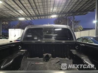 2021 Toyota Tacoma TRD Pro Crew Cab Medium Bed - zdjęcie 17 z 31 - miniatura