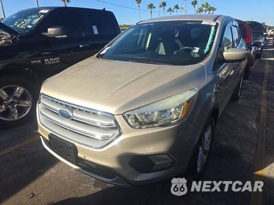 2017 Ford Escape SE - zdjęcie 1 z 27 - miniatura