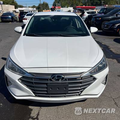 2019 Hyundai Elantra SEL Sedan - zdjęcie 1 z 49 - miniatura