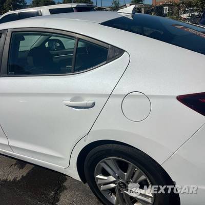 2019 Hyundai Elantra SEL Sedan - zdjęcie 34 z 49 - miniatura