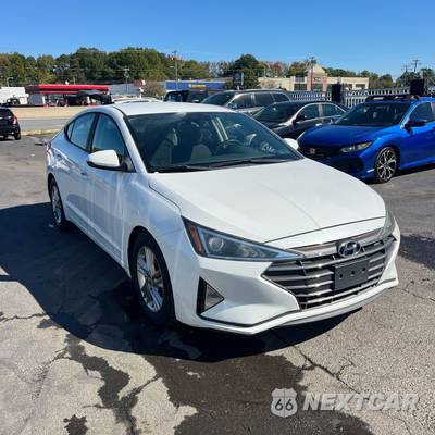 2019 Hyundai Elantra SEL Sedan - zdjęcie 43 z 49 - miniatura