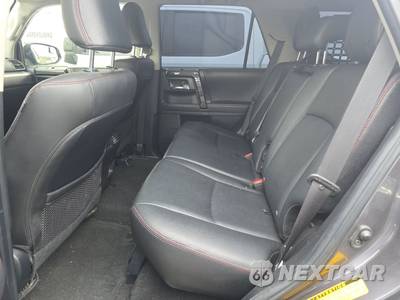 2021 Toyota 4Runner TRD Off-Road Premium - zdjęcie 13 z 44 - miniatura