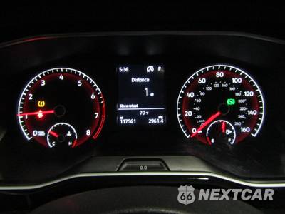 2019 Volkswagen Jetta R-Line - zdjęcie 12 z 21 - miniatura