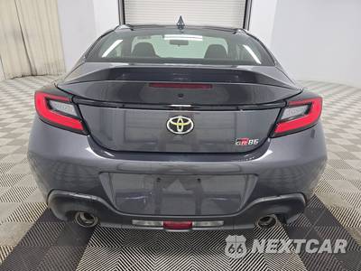 2024 Toyota GR86 Premium - zdjęcie 5 z 23 - miniatura