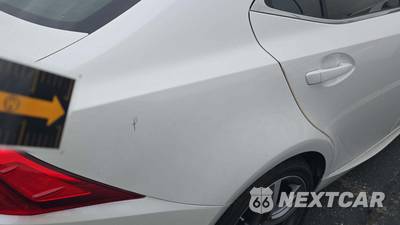 2020 Lexus IS 300 - zdjęcie 19 z 30 - miniatura