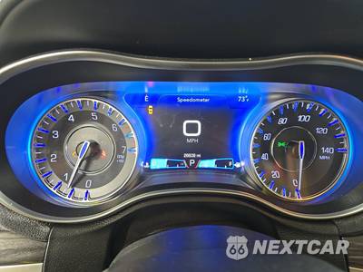2021 Chrysler 300 Touring L - zdjęcie 12 z 24 - miniatura