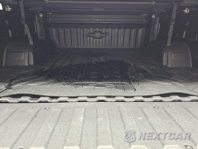 2025 Chevrolet Silverado 1500 High Country Crew Cab Short Bed 3LZ - zdjęcie 16 z 18 - miniatura