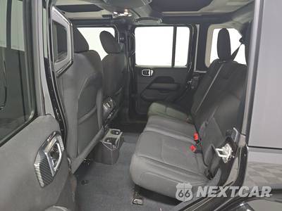 2022 Jeep Wrangler Unlimited Sahara - zdjęcie 13 z 19 - miniatura