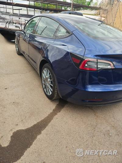2022 Tesla Model 3 Standard Range - zdjęcie 7 z 10 - miniatura