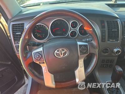 2015 Toyota Sequoia Platinum - zdjęcie 10 z 35 - miniatura