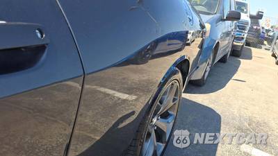 2015 Dodge Challenger R/T Plus - zdjęcie 25 z 32 - miniatura