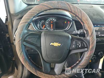 2021 Chevrolet Trax LS 1LS - zdjęcie 10 z 41 - miniatura
