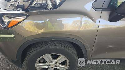 2021 Chevrolet Trax LS 1LS - zdjęcie 37 z 41 - miniatura