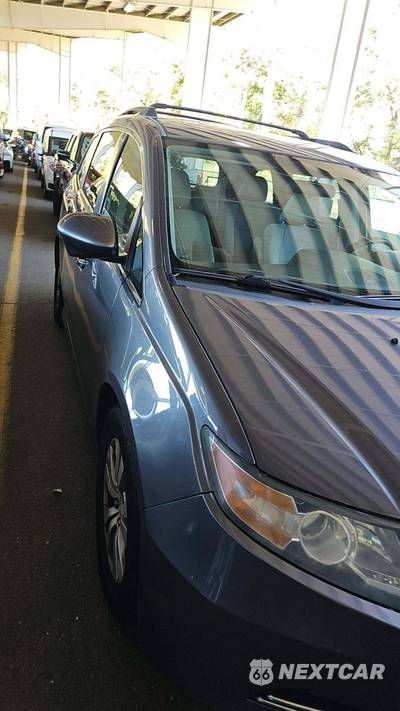 2016 Honda Odyssey SE 118.1" WB - zdjęcie 37 z 41 - miniatura