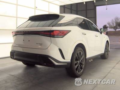 2026 Lexus RX 350 F SPORT Handling - zdjęcie 4 z 23 - miniatura