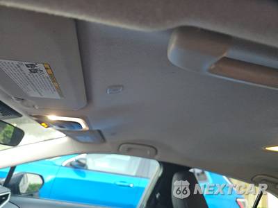 2025 Toyota Corolla LE Sedan - zdjęcie 17 z 18 - miniatura