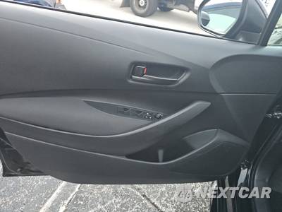 2025 Toyota Corolla LE Sedan - zdjęcie 9 z 18 - miniatura