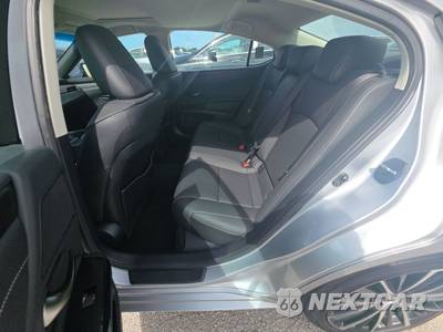 2024 Lexus ES 350 - zdjęcie 13 z 22 - miniatura