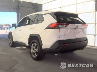 2025 Toyota RAV4 Hybrid XLE - zdjęcie 6 z 27 - miniatura