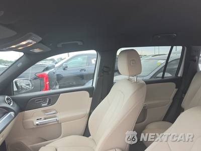 2025 Mercedes-Benz GLB 250 4MATIC - zdjęcie 17 z 21 - miniatura