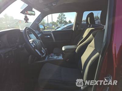 2022 Toyota 4Runner SR5 - zdjęcie 7 z 21 - miniatura