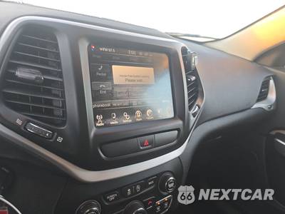 2017 Jeep Cherokee Latitude - zdjęcie 11 z 58 - miniatura