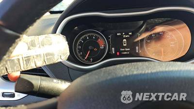 2017 Jeep Cherokee Latitude - zdjęcie 49 z 58 - miniatura