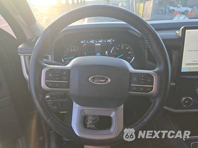 2022 Ford Expedition XLT - zdjęcie 10 z 23 - miniatura