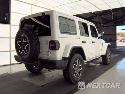 2026 Jeep Wrangler 4 Door Sahara - zdjęcie 4 z 25 - miniatura