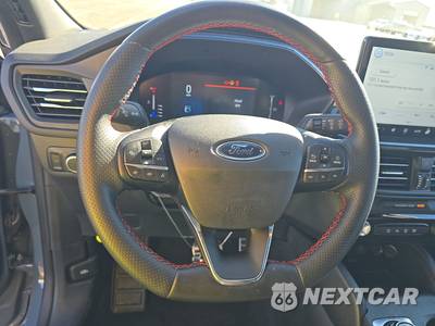 2024 Ford Escape ST-Line - zdjęcie 10 z 43 - miniatura