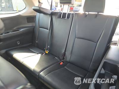 2024 Toyota Grand Highlander XLE - zdjęcie 14 z 29 - miniatura