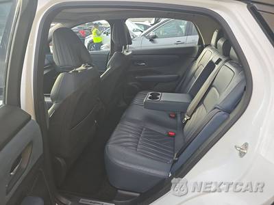 2024 Nissan Ariya PLATINUM+ e-4ORCE - zdjęcie 13 z 42 - miniatura