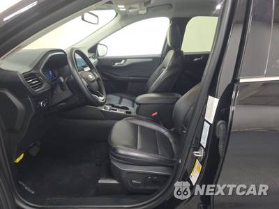 2025 Ford Escape Platinum - zdjęcie 7 z 26 - miniatura