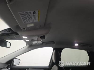 2025 Ford Escape Platinum - zdjęcie 17 z 26 - miniatura