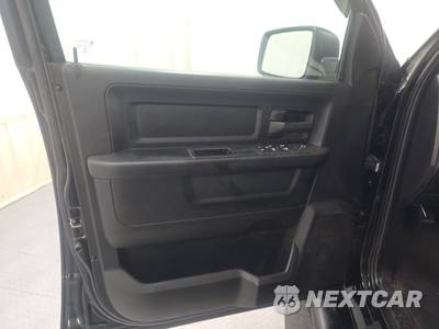 2021 Ram 1500 Classic Express Extended Cab Medium Bed - zdjęcie 9 z 26 - miniatura