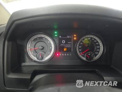 2021 Ram 1500 Classic Express Extended Cab Medium Bed - zdjęcie 12 z 26 - miniatura