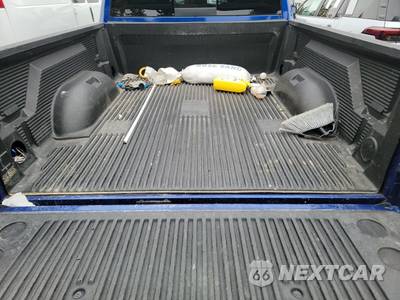 2019 Ram 1500 Classic SLT Crew Cab Medium Bed - zdjęcie 16 z 46 - miniatura
