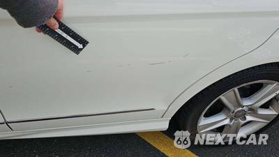 2011 Mercedes-Benz C 300 - zdjęcie 31 z 59 - miniatura