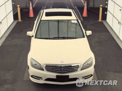 2011 Mercedes-Benz C 300 - zdjęcie 2 z 59 - miniatura