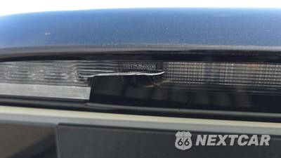 2021 Nissan TITAN PRO-4X Crew Cab Short Bed - zdjęcie 21 z 23 - miniatura
