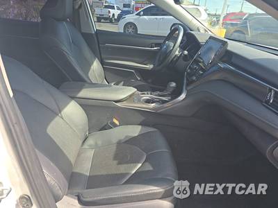 2024 Toyota Camry XSE - zdjęcie 8 z 26 - miniatura