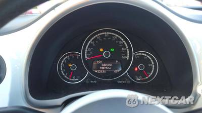 2014 Volkswagen Beetle 1.8T Hatchback - zdjęcie 17 z 34 - miniatura