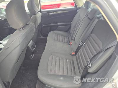 2017 Ford Fusion Hybrid SE - zdjęcie 13 z 30 - miniatura